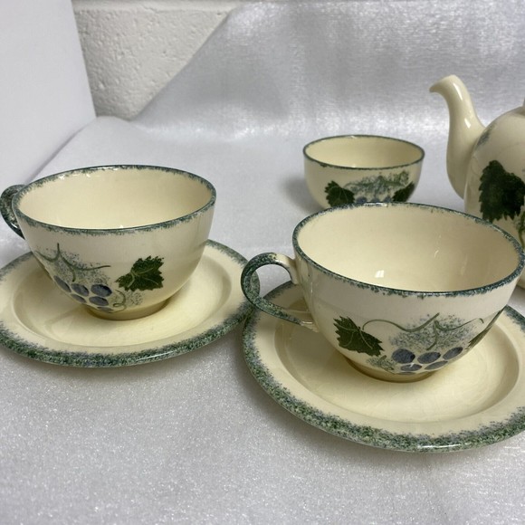 7pc Vintage England Handpaint Poole Pottery Green Vineyard Grape Teapot cup set - Picture 11 of 16